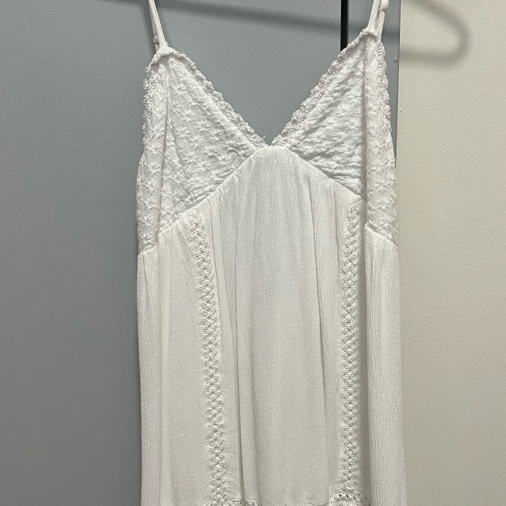Women’s Cute V-Neck Loose Fit Camisole Top